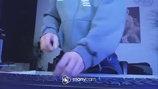 عرض كام der_dino30