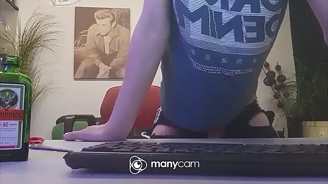 Pokazy przed kamerką – der_dino30