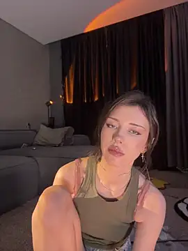 Bastet Adlı Modelin Web Kamerası Şovu