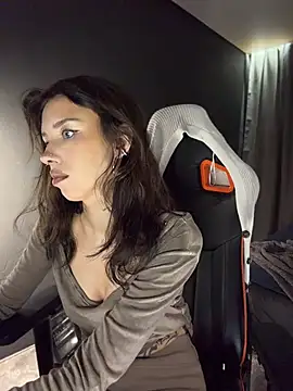Bastet Chat XXX in diretta