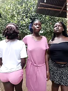 holygrail001 Webcam show