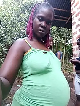 holygrail001 webkamerás műsora