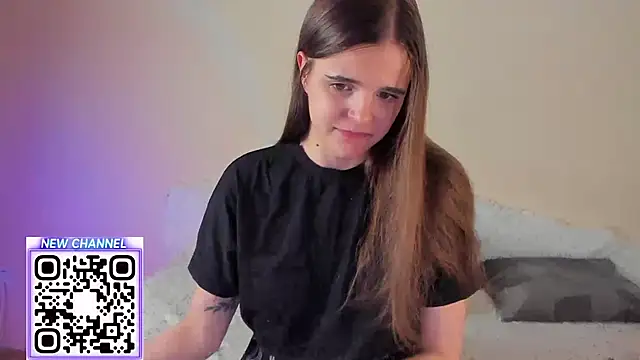 Chatroom XXX en direct de Ema_X_Love