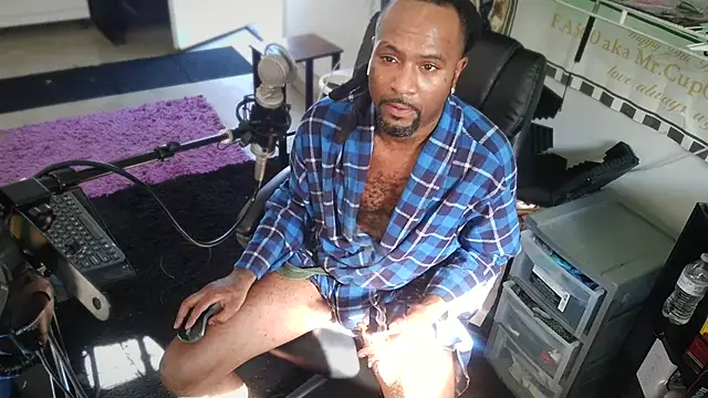 Sexslavescorpio's Webcam Show