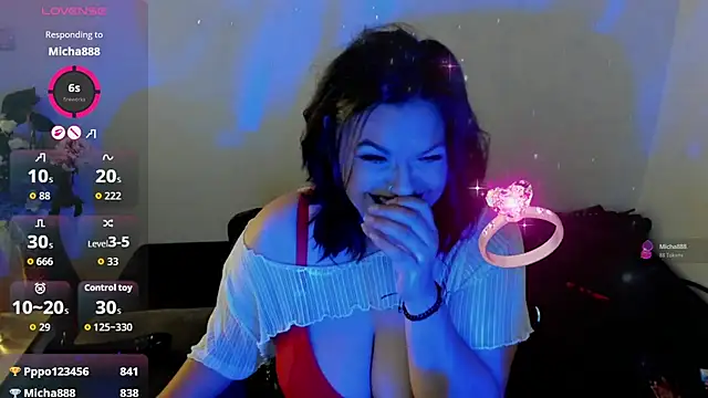 Laura_sinner XXX чат на живо