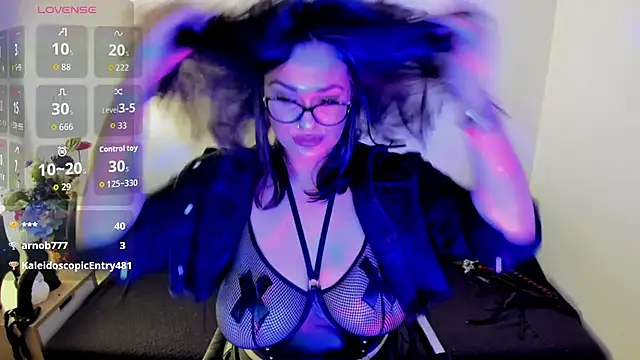 Laura_sinner 即時 XXX 聊天