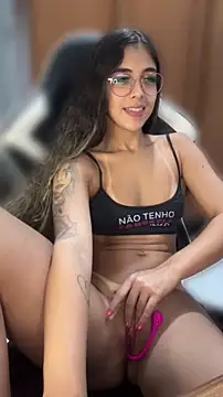 Show de SexyAninha18 na webcam