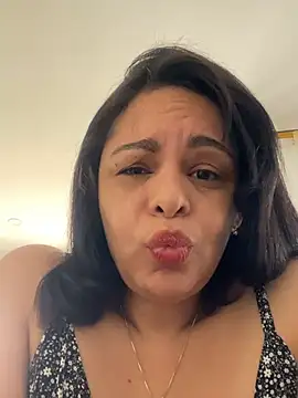 Kataliina Chat XXX live