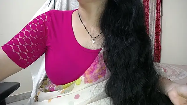 Babydoll_Telugu Adlı Modelin Canlı XXX Sohbeti
