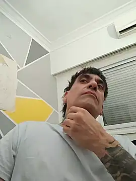 Webkamerová show Elnonoykeila77