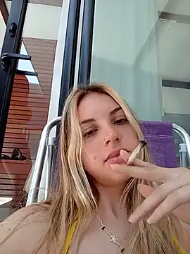 Elnonoykeila77 Webcam-Show