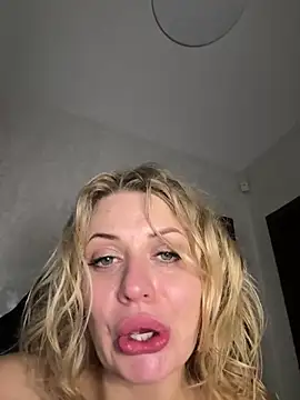 Evellyn – webcam-show
