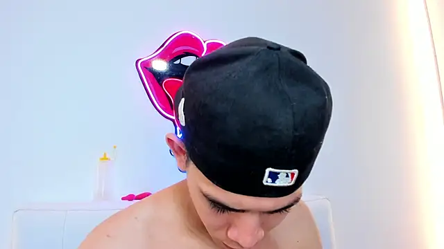 Litzy1_ Шоу с уебкамера