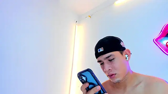 Litzy1_ Show Webcam