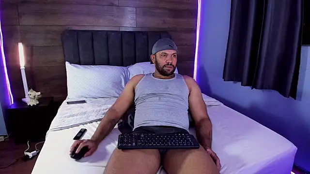 Вебкам-шоу anthonylatynxd