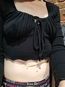 ShellyWhite's Webcam Show