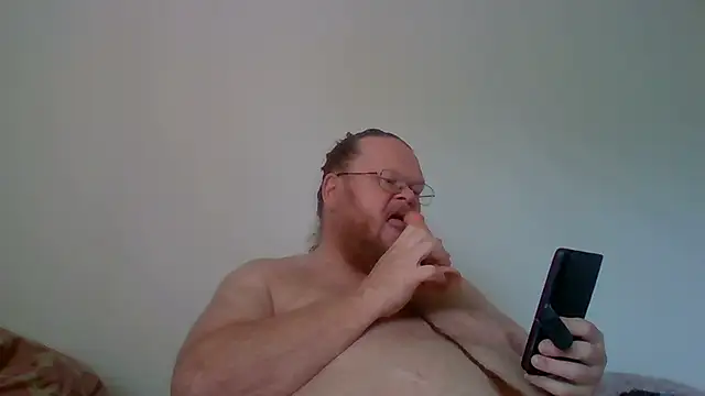 Kaappi1967 Show in webcam
