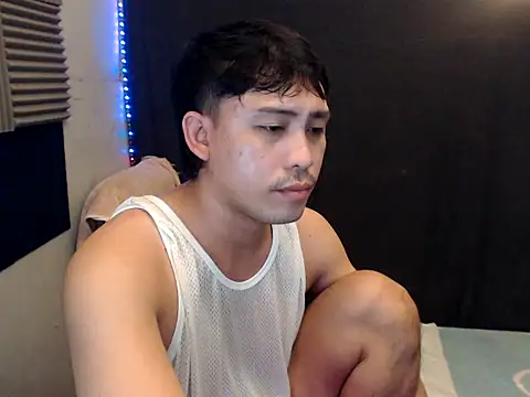 Show modela princeJayX na web-kameri
