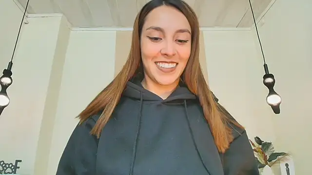 AnisiaFarina's Live XXX Chat