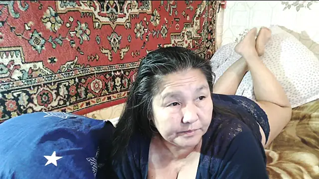 Zulfiya_Bruce 现场XXX聊天