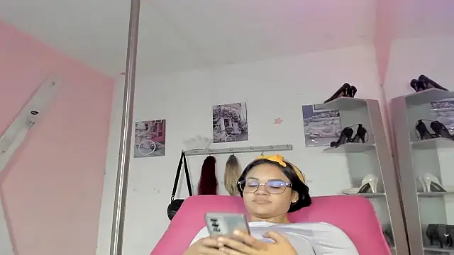 CAMILA--REY – Live XXX-chat
