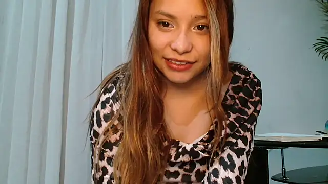 3littles' Live XXX Chat