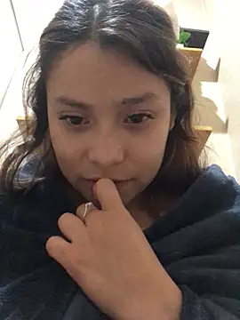 3littles' Live XXX Chat