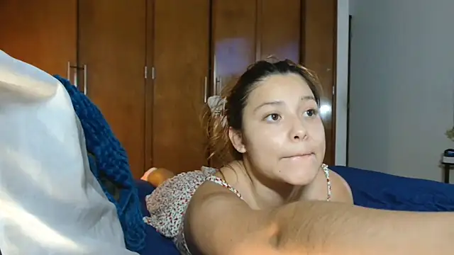 Chat +18 de 3littles ao vivo