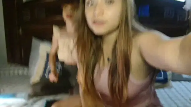 3littles: απευθείας συνομιλία ΧΧΧ