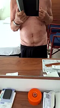 tachione2 Show in webcam