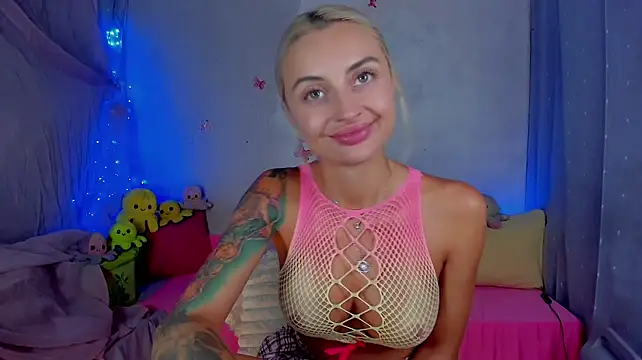 Онлайн чат XXX YourLizzyDoll