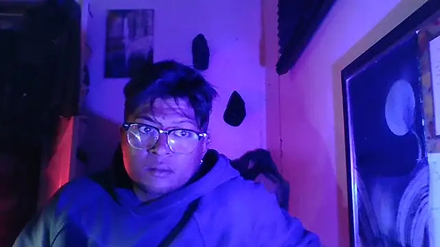 MrCleangreyxtc Show in webcam