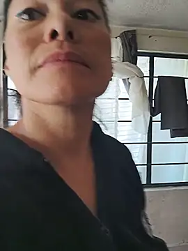 LaInsaciableIntensa Live XXX-chat
