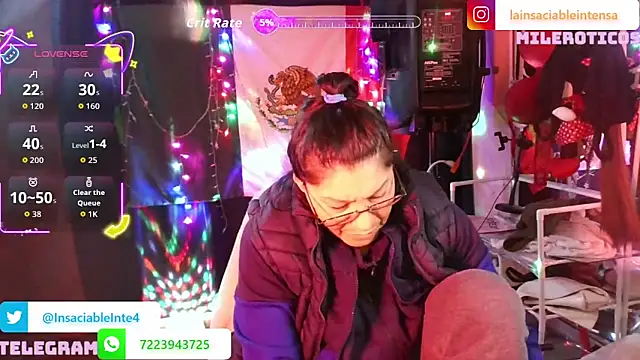 LaInsaciableIntensa's Webcam Show