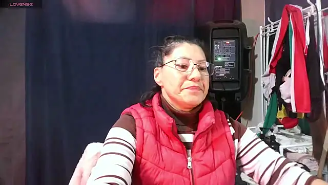 LaInsaciableIntensa webcam show