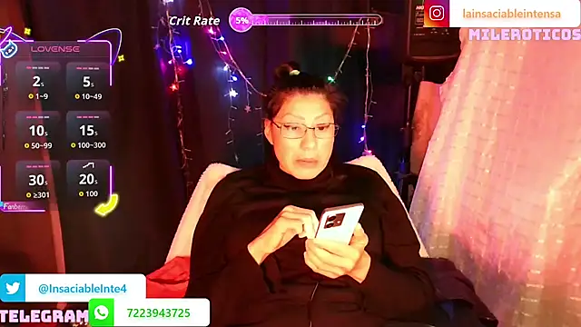Show de webcam de LaInsaciableIntensa