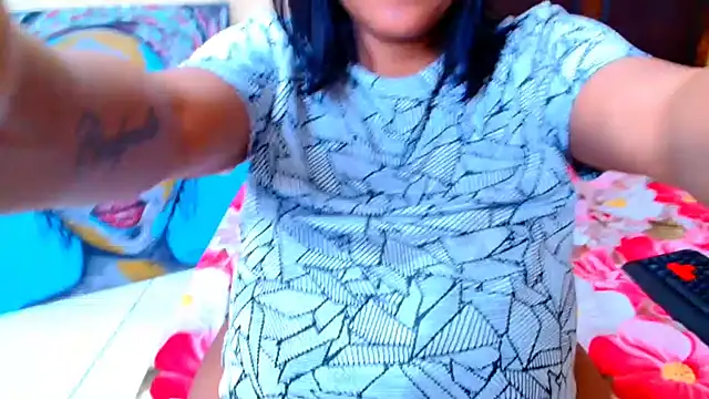 Chat XXX ao vivo de Ebonylovelyx
