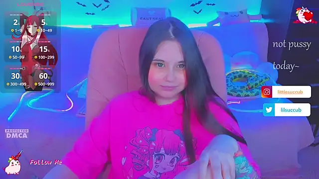 Lolisuccub Show in webcam