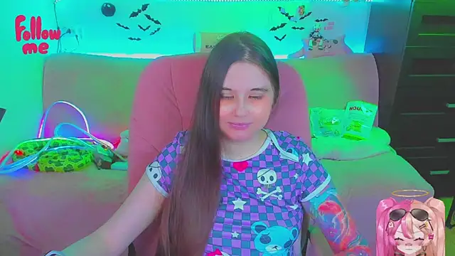 Chat +18 de Lolisuccub ao vivo