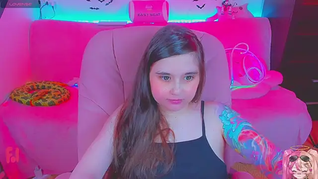 Chat XXX en directo de Lolisuccub