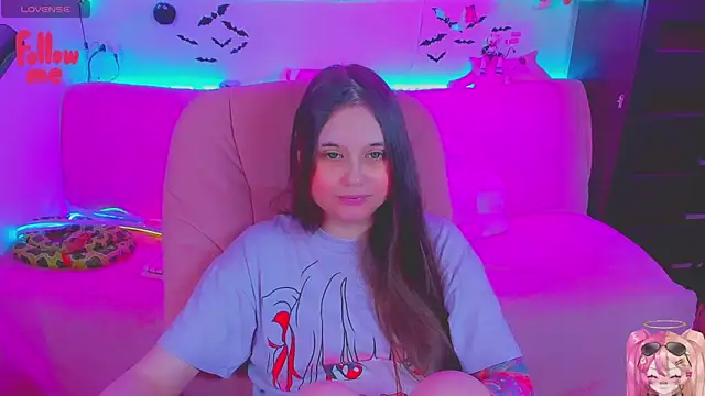 Czat XXX na żywo – Lolisuccub