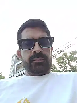 XxX_KING30's Webcam Show