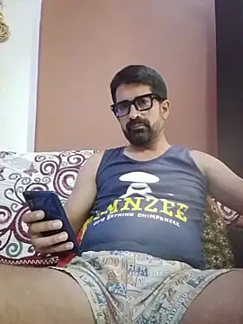 Pokazy przed kamerką – XxX_KING30