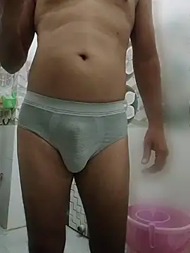 XxX_KING30's Webcam Show
