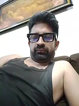 XxX_KING30's Webcam Show
