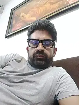 XxX_KING30 Adlı Modelin Web Kamerası Şovu