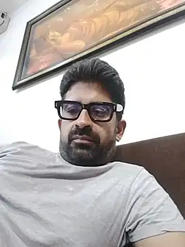 XxX_KING30's Webcam Show