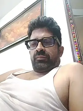 XxX_KING30 Show in webcam