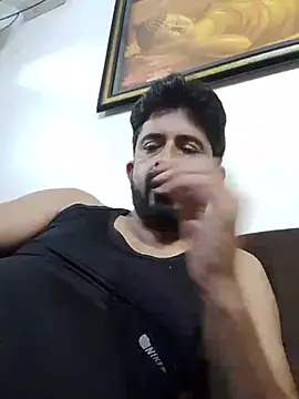 Show modela XxX_KING30 na web-kameri