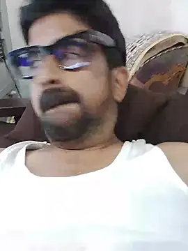 XxX_KING30 Adlı Modelin Web Kamerası Şovu